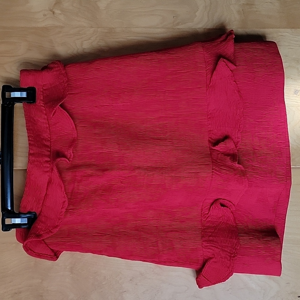 ELLIATT Red Ribbed Ruffled Skirt - Picture 7 of 7